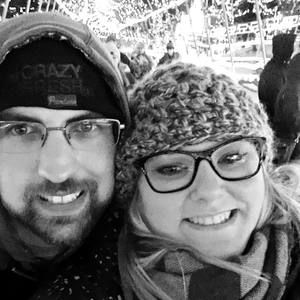 Meet your Posher, Claire